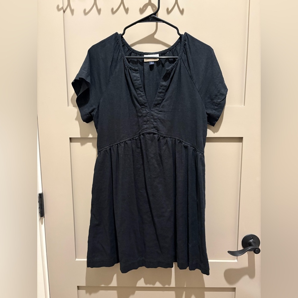 Universal Thread Black V-Neck Babydoll Dress - Picture 2 of 4